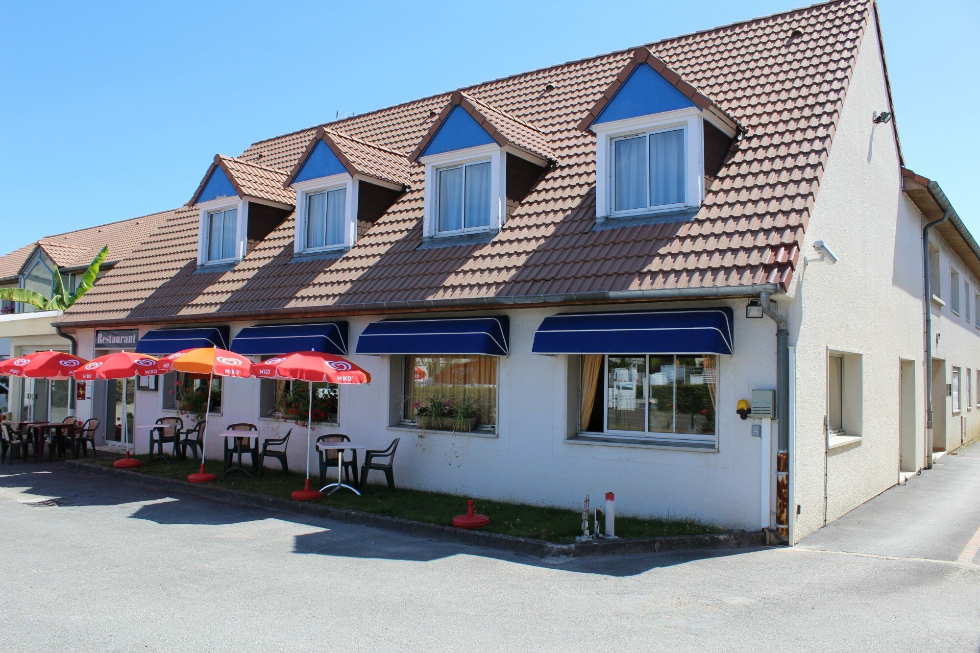 Hotel Chateau-Thierry Centre Exterior photo